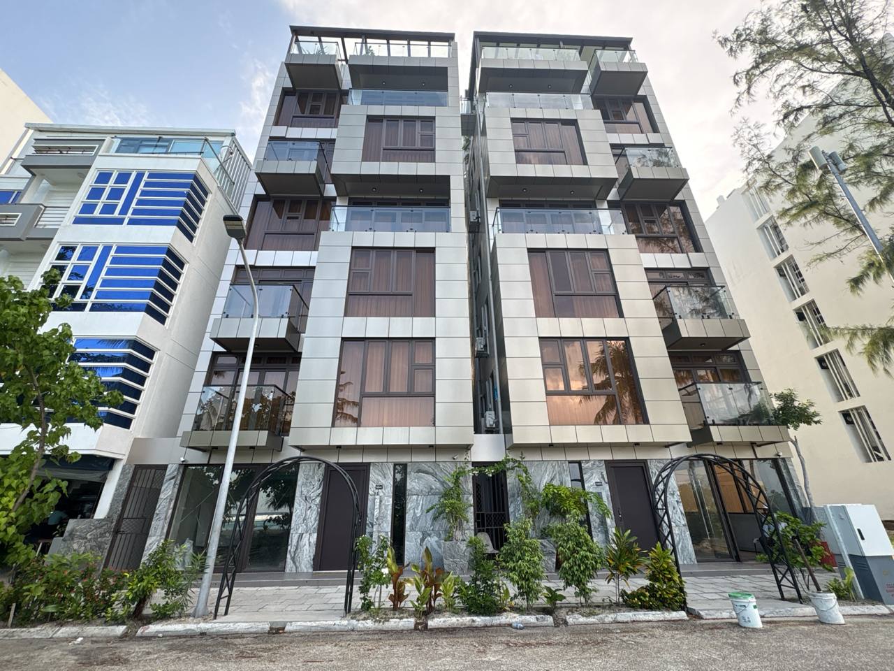building.jpg